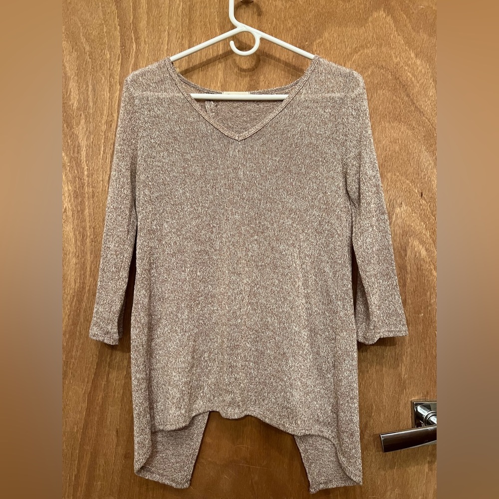 Tea n rose light sweater